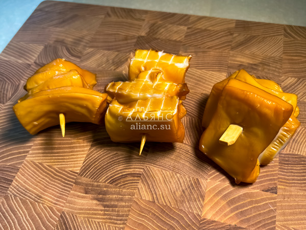 Шашлычок из кальмара х/к в Кургане