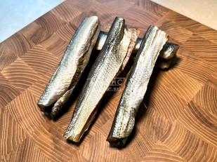 Начос SIMPLYCHIPS острый томат 80 гр: Корюшка вяленая (тушка)