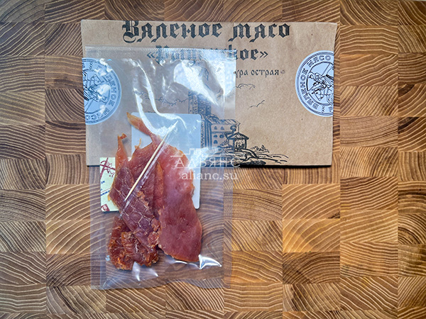 Рыцарское мясо курицы острое в Кургане