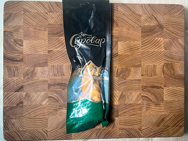 Сыр 100 гр ГОРНЫЙ СЫРОВАР (Косичка копчёная) в Кургане